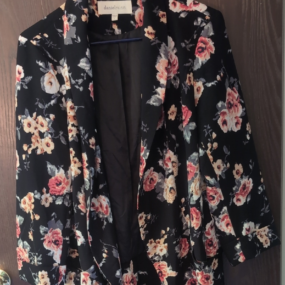 Daniel Rainn Black Floral Women's Jacket